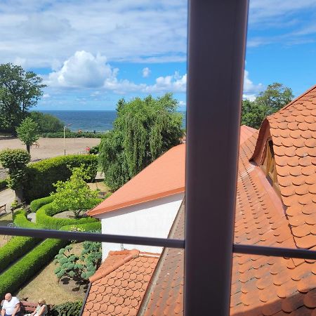 Pokoje Goscinne Straznica Jarosławiec Buitenkant foto